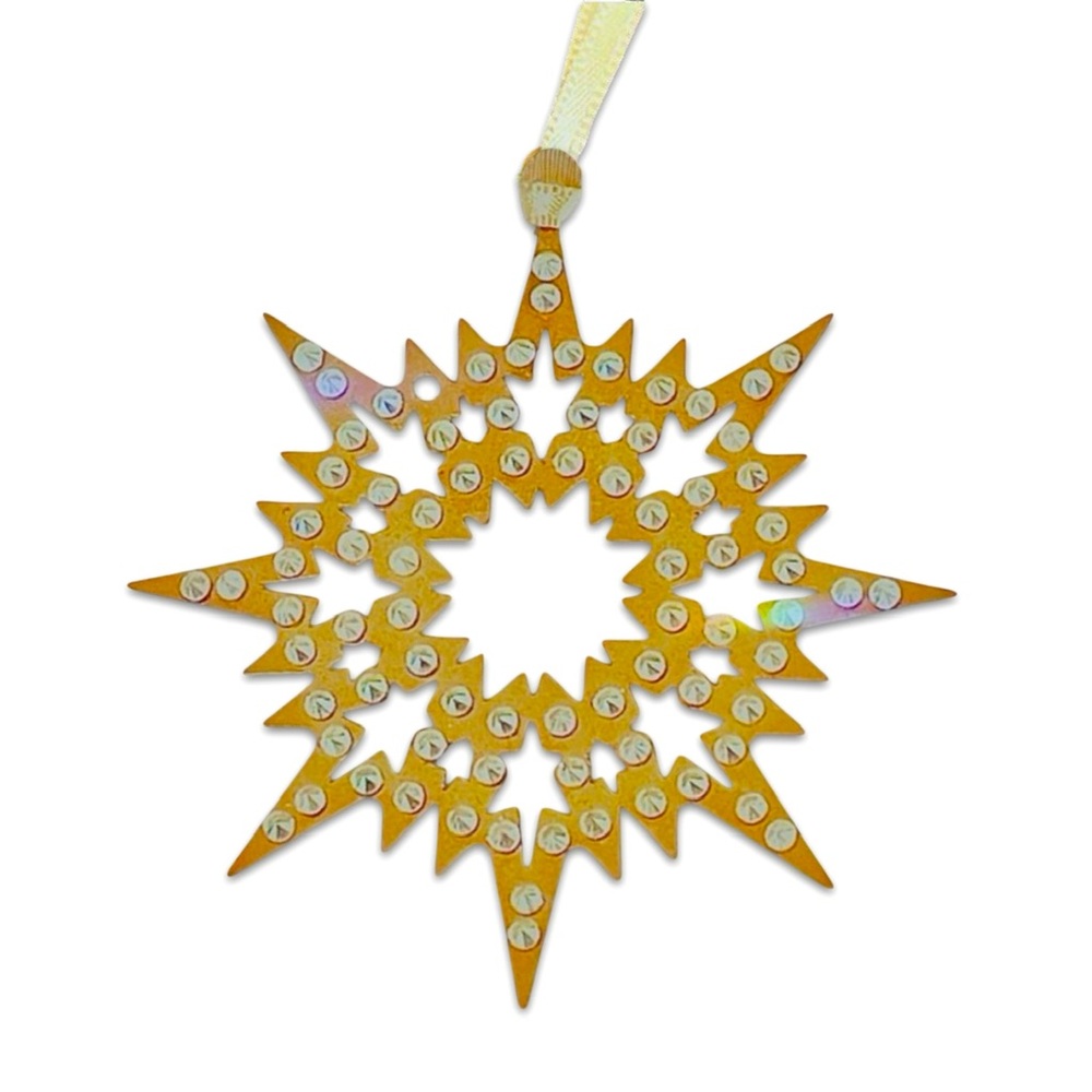 Swarovski Crystals in gold tone metal setting 2012 Snowflake Ornament one size